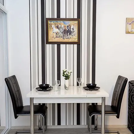 Appartement Cozy 1br Retreat Steps From Sea Garden By Flat Manаger
